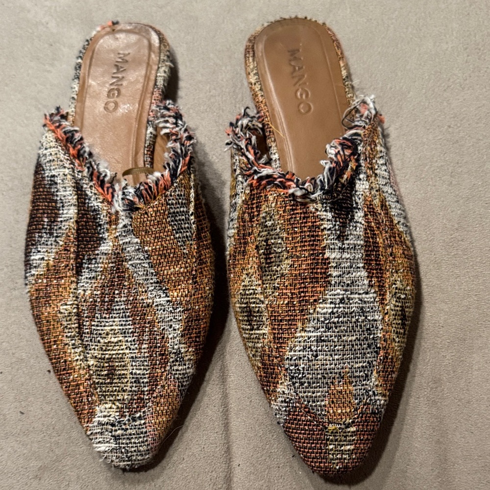 Mango Women's Textured Multicolor Mules